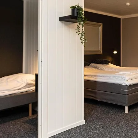 Romutleie - Sentrum 3 Bed & Breakfast Mosjøen
