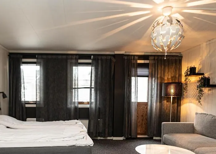 Romutleie - Sentrum 3 Bed & Breakfast 3*