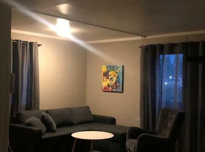 Romutleie - Sentrum 3 Bed & Breakfast 3*