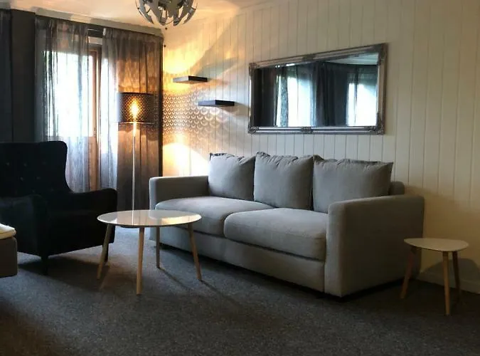 Romutleie - Sentrum 3 Bed & Breakfast Mosjøen