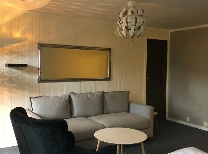 Romutleie - Sentrum 3 3*